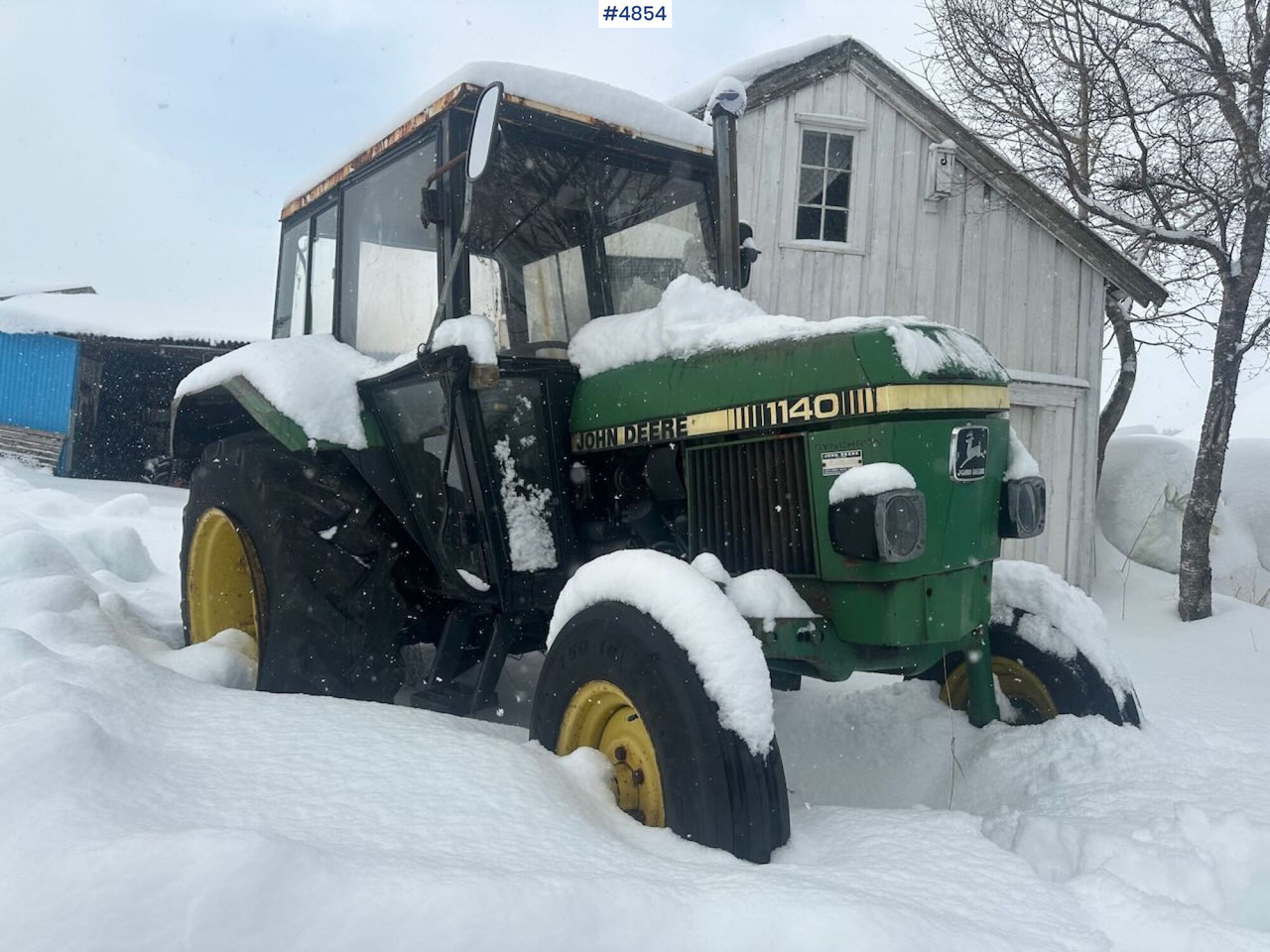 1982 John Deere 1140 tractor - Traktor: slika 1 1982 John Deere 1140 tractor - Traktor: slika 1