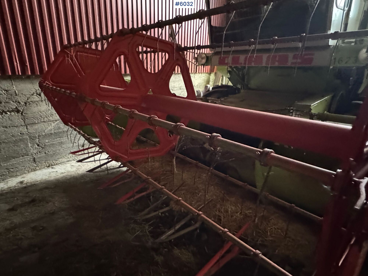 1984 Claas Dominator 48. 1704 hours! - Kombinovani kombajn: slika 2 1984 Claas Dominator 48. 1704 hours! - Kombinovani kombajn: slika 2