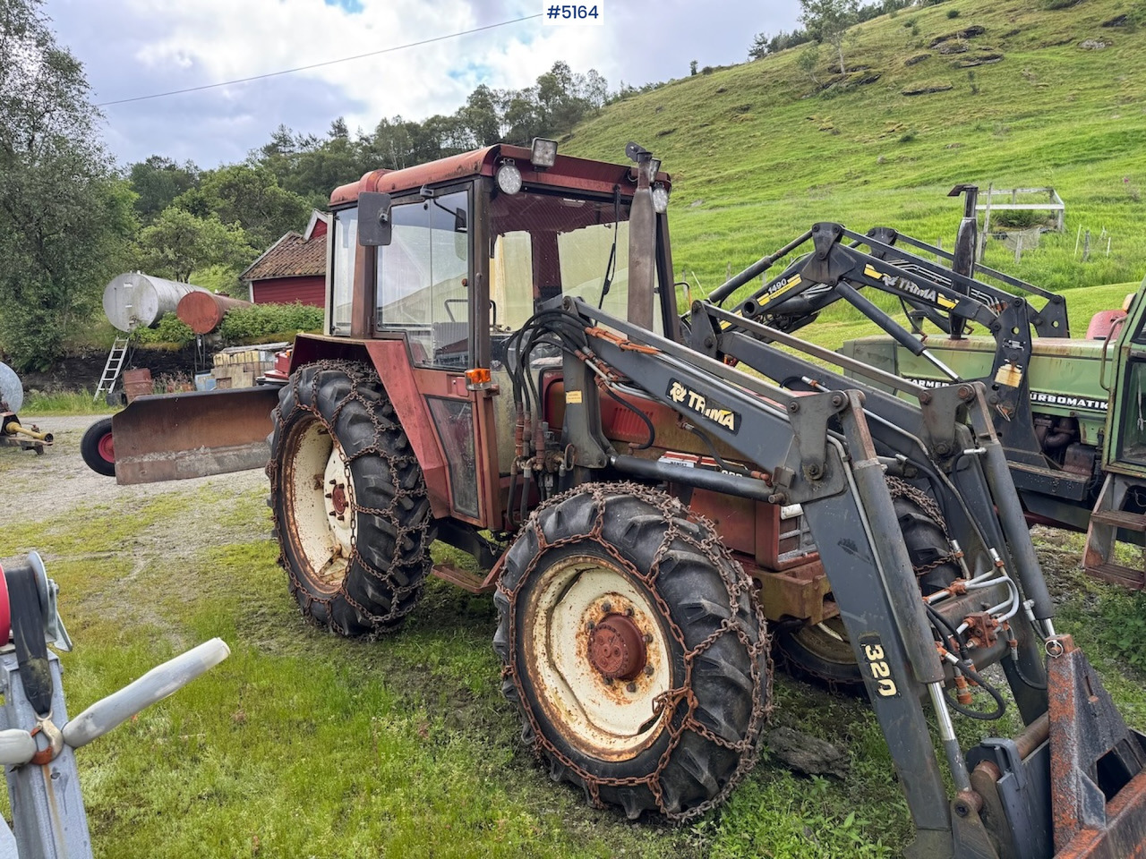 1984 International Harvester 833, 40 km/h - Traktor: slika 2 1984 International Harvester 833, 40 km/h - Traktor: slika 2