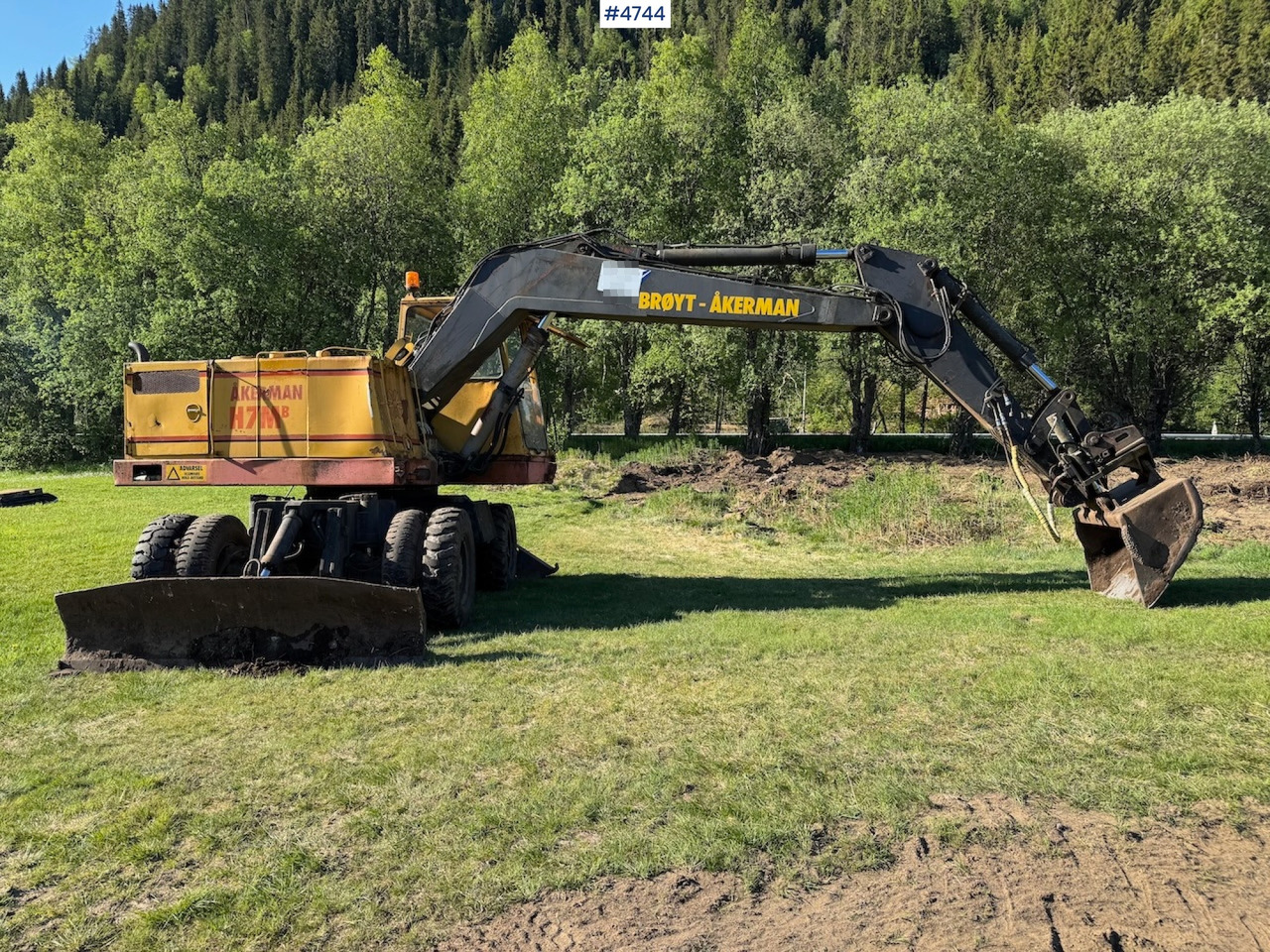 1985 Åkerman H7M B Wheel machine - Bager: slika 1 1985 Åkerman H7M B Wheel machine - Bager: slika 1