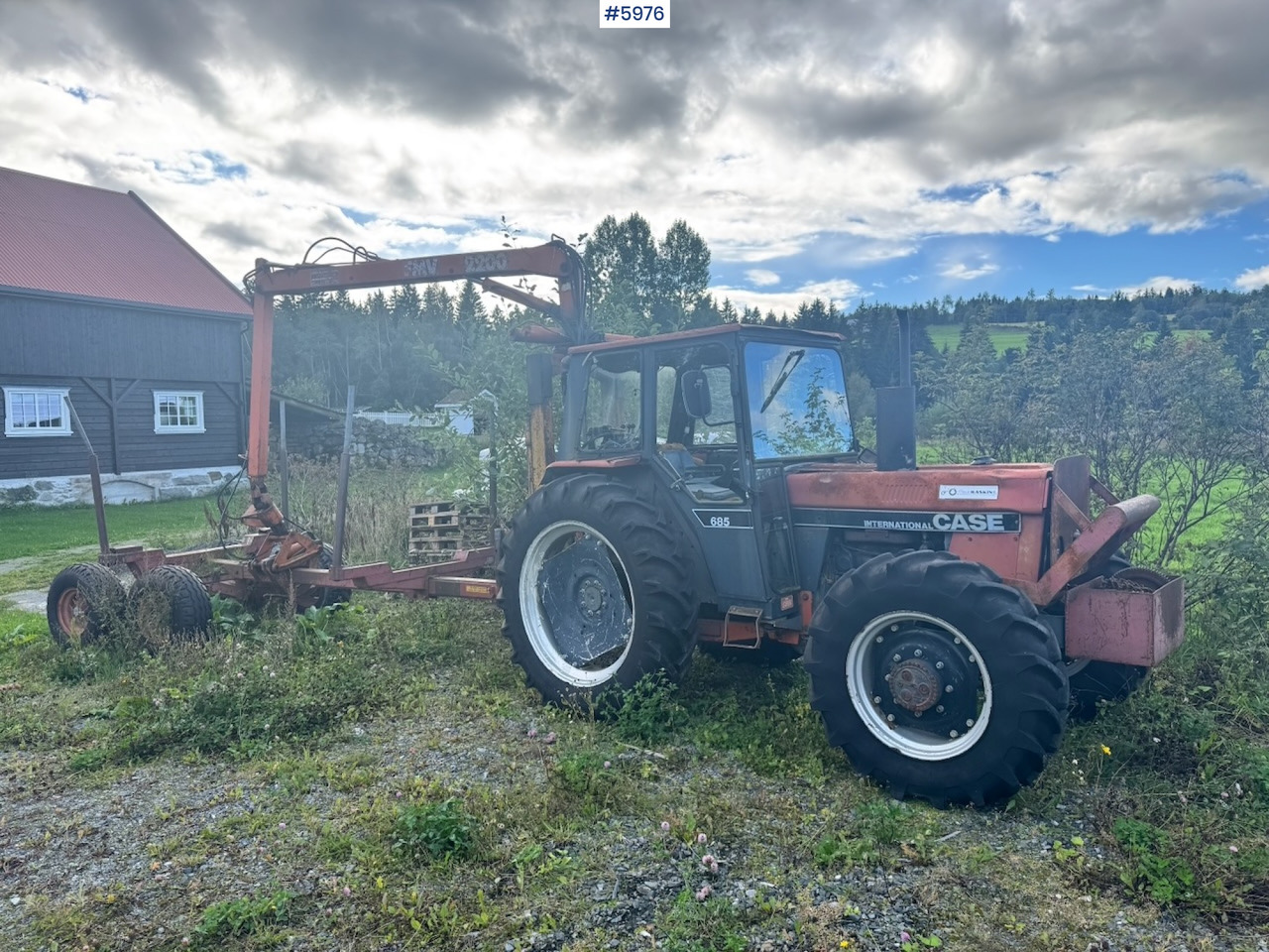 1985 Case International 685 with Log Trailer - Traktor: slika 4 1985 Case International 685 with Log Trailer - Traktor: slika 4