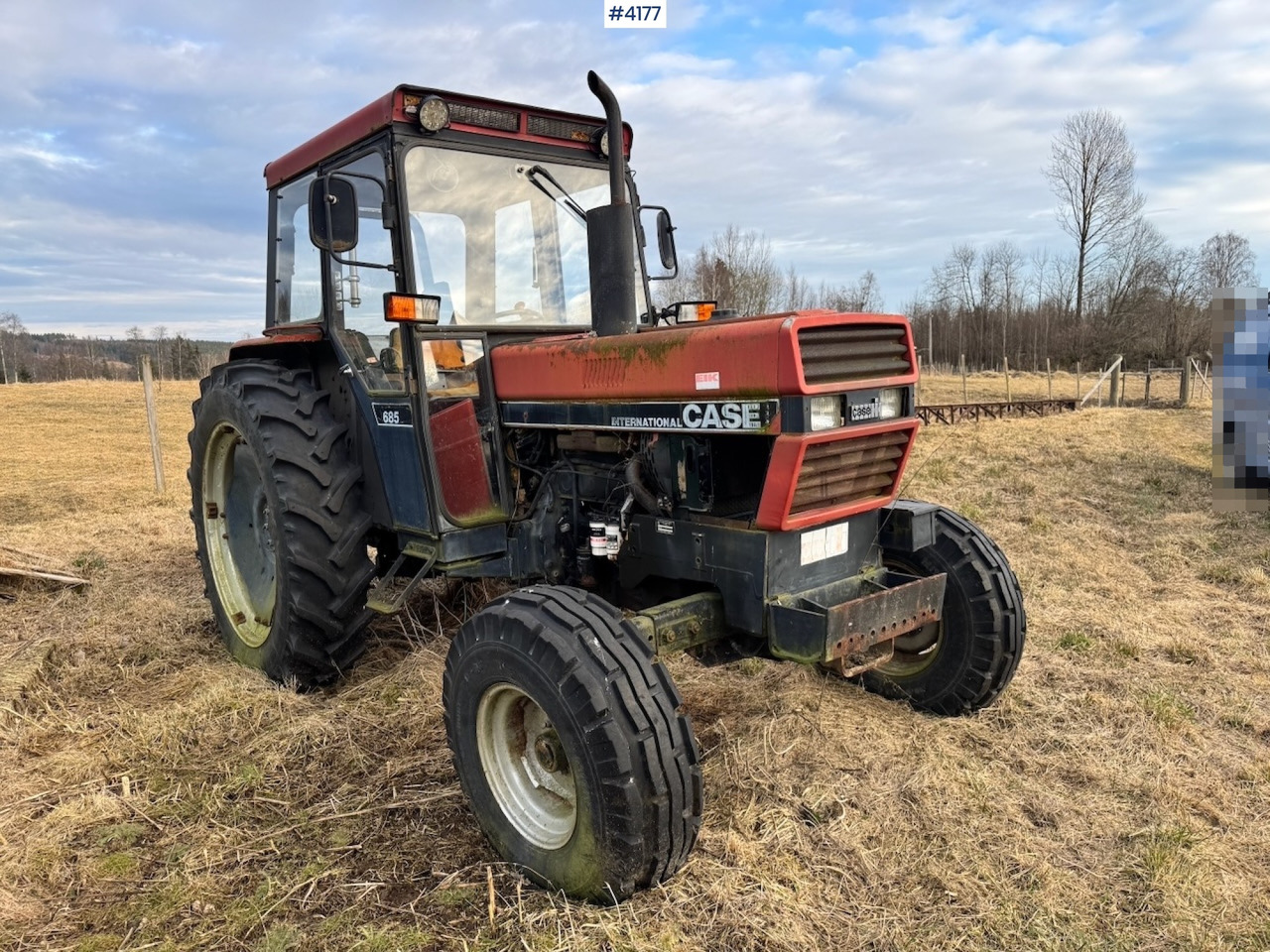 1986 Case International 685 4x2 - Traktor: slika 3 1986 Case International 685 4x2 - Traktor: slika 3