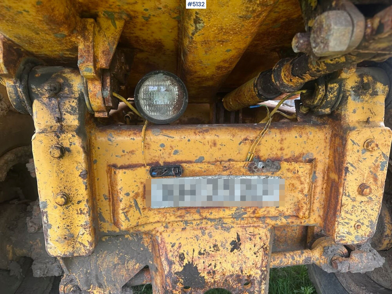 1987 Volvo A20 6x4 dump truck w/ white plates. WATCH VIDEO. - Zglobni kiper: slika 4 1987 Volvo A20 6x4 dump truck w/ white plates. WATCH VIDEO. - Zglobni kiper: slika 4