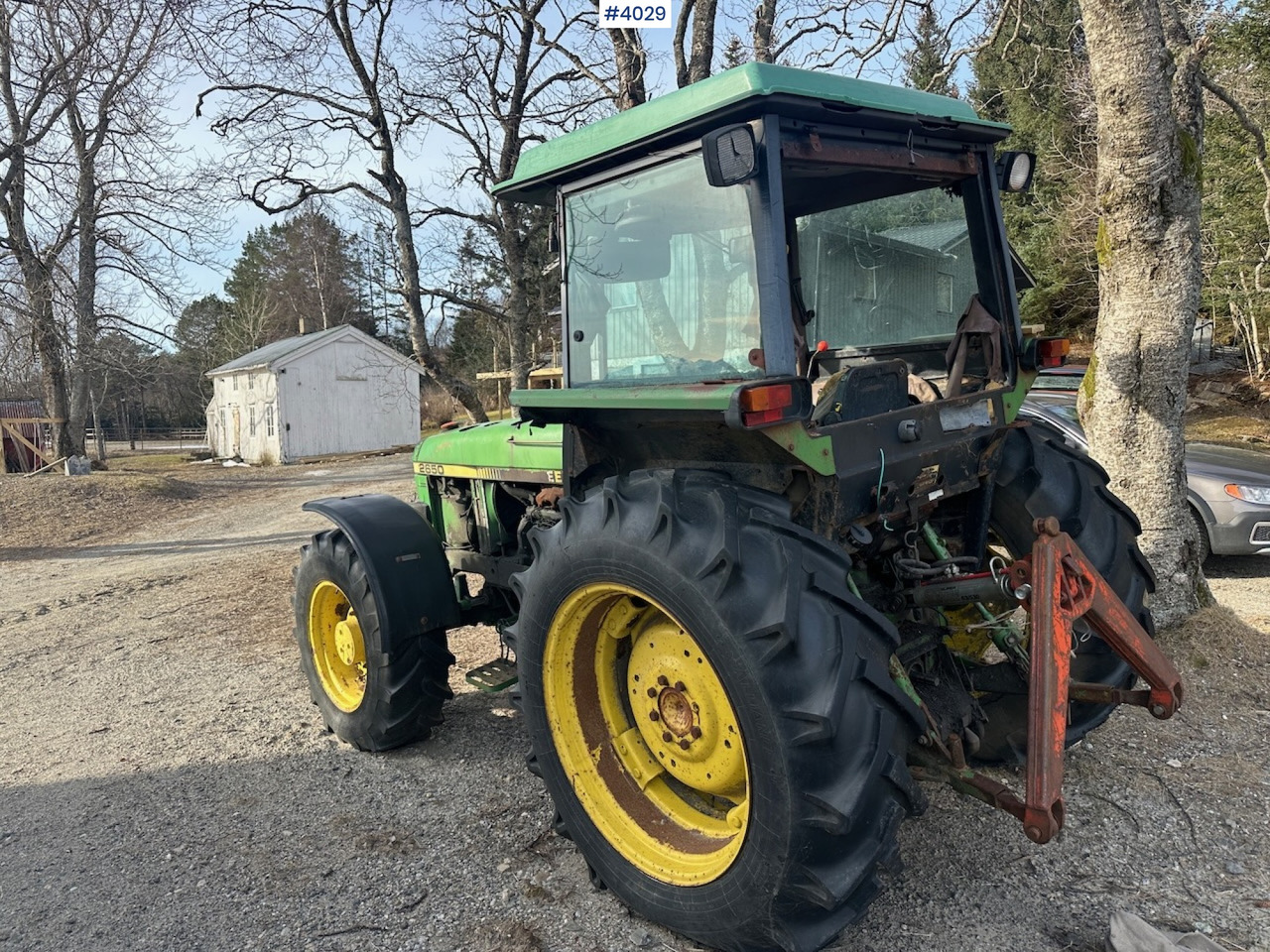 1991 John Deere 2650 Synchron tractor rep.object. - Traktor: slika 3 1991 John Deere 2650 Synchron tractor rep.object. - Traktor: slika 3