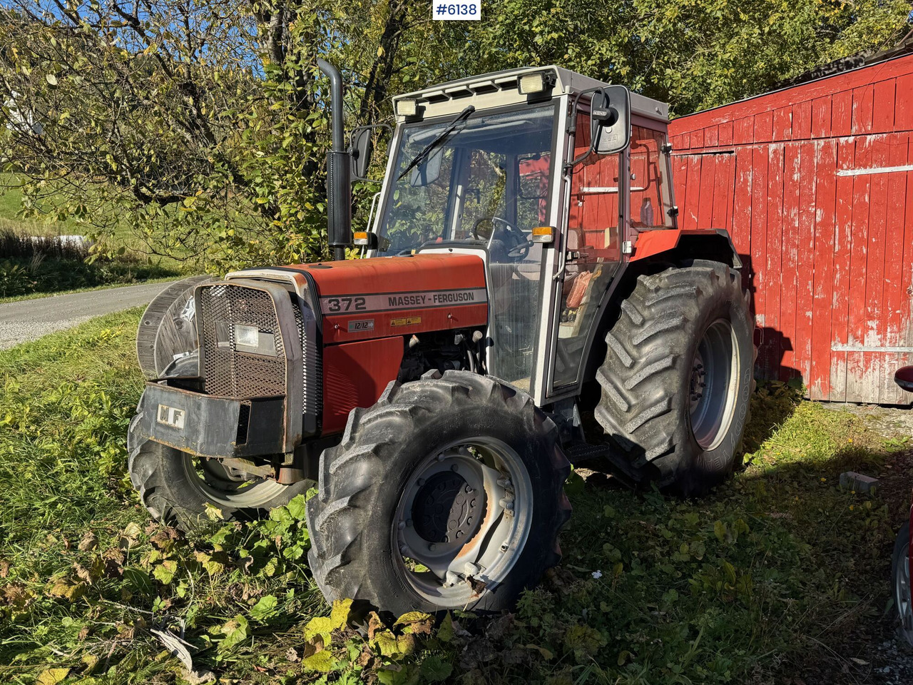 1992 Massey Ferguson 372 - Traktor: slika 2 1992 Massey Ferguson 372 - Traktor: slika 2