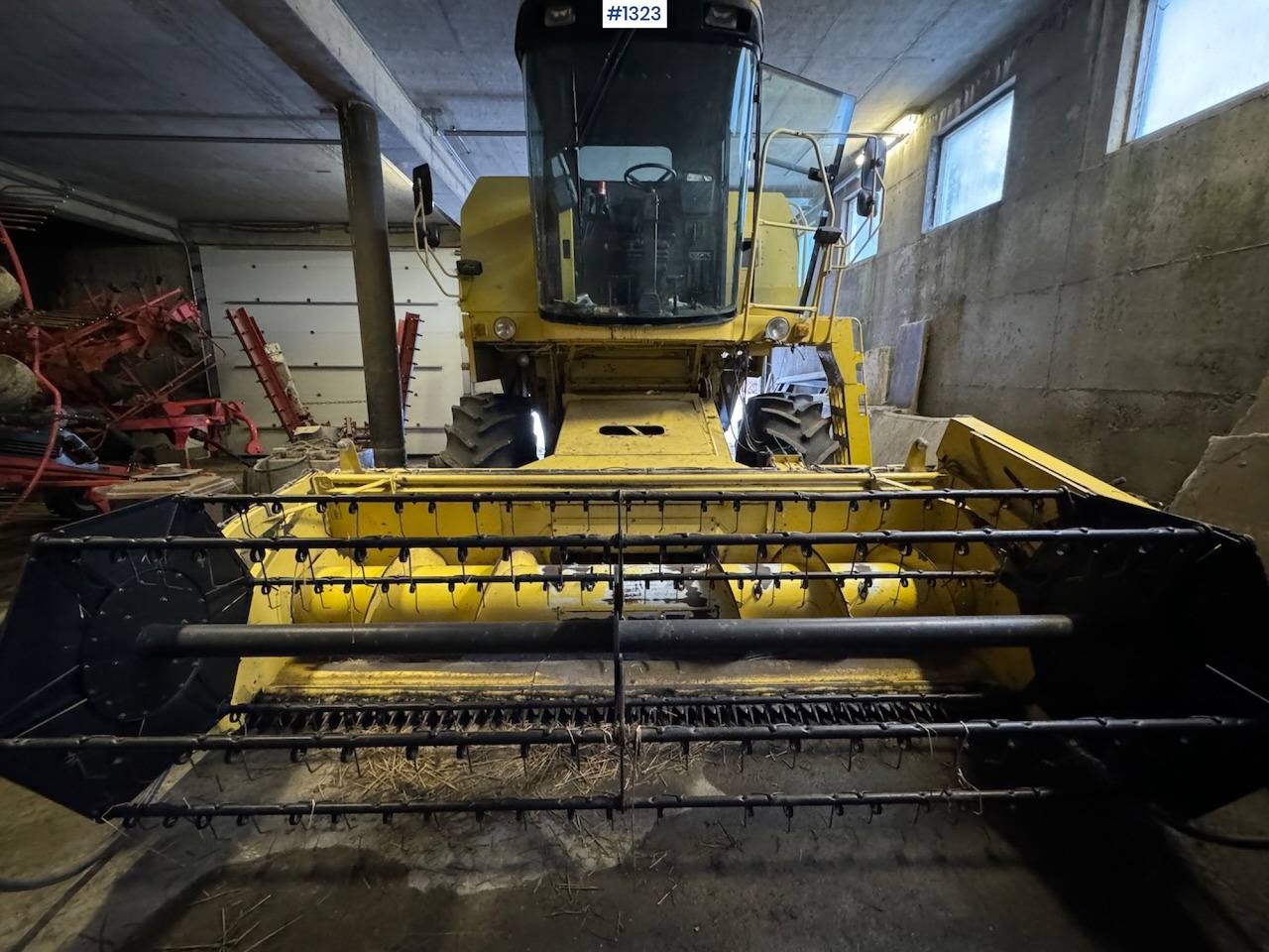 1992 New Holland TC52 Combine - Kombinovani kombajn: slika 5 1992 New Holland TC52 Combine - Kombinovani kombajn: slika 5