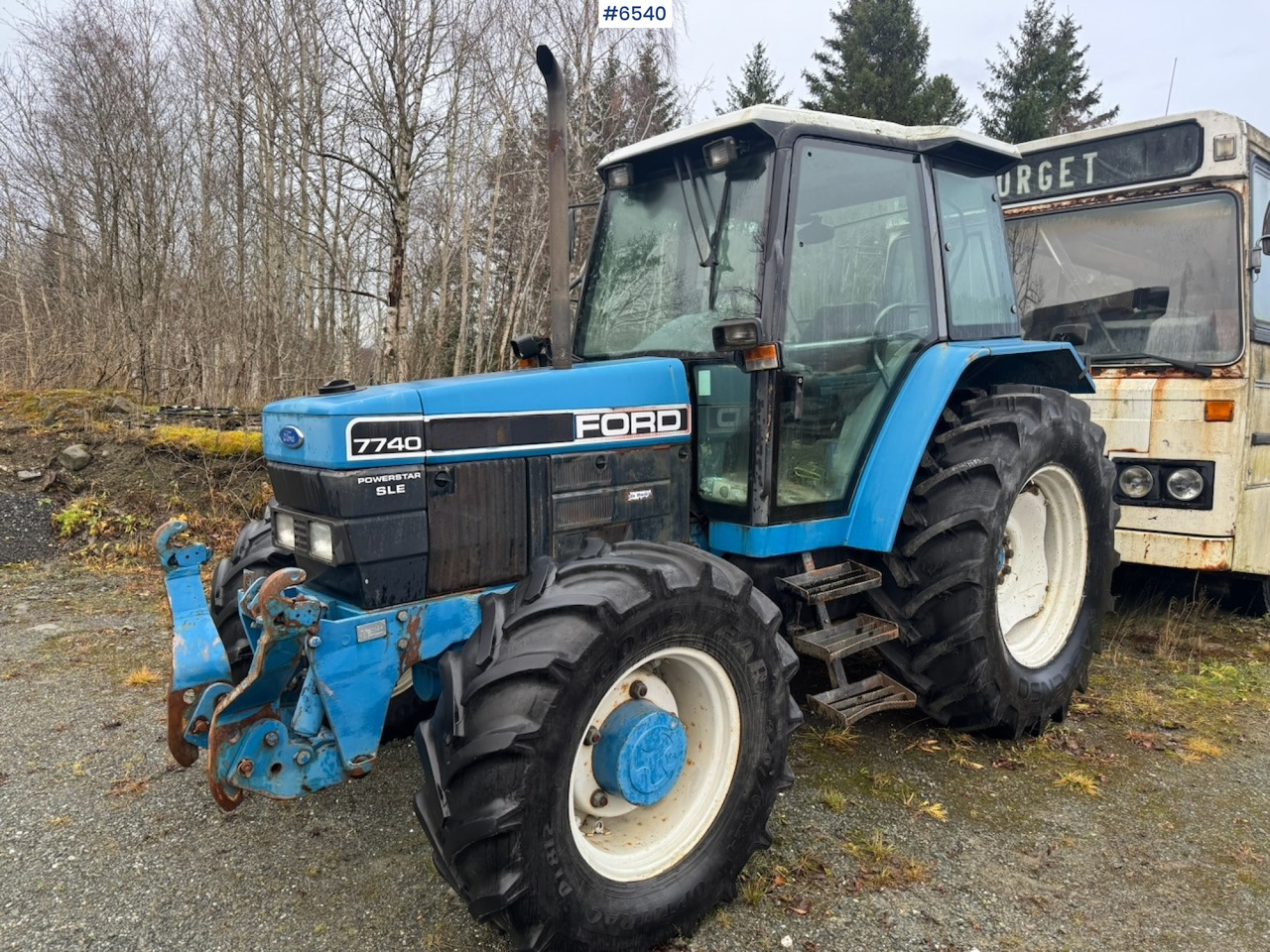 1993 Ford 7740 SLE m/ front hydraulics - Traktor: slika 2 1993 Ford 7740 SLE m/ front hydraulics - Traktor: slika 2