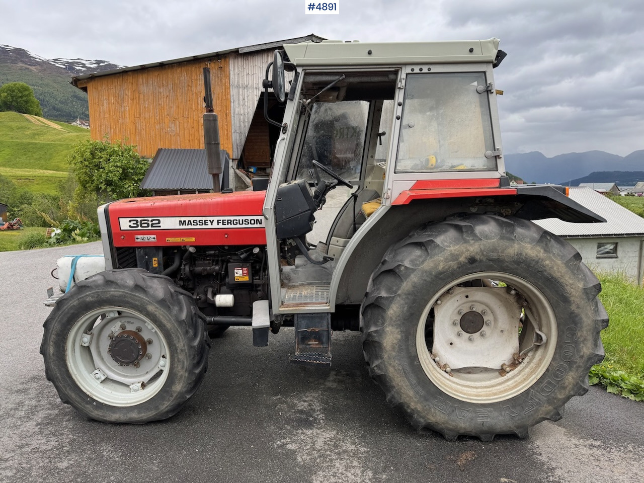 1993 Massey Ferguson 362 - Traktor: slika 2 1993 Massey Ferguson 362 - Traktor: slika 2