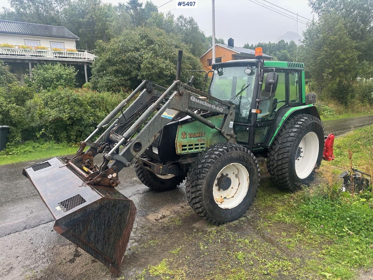 1994 Valmet 6400 Turbo 4x4 tractor with front loader and agricultural tires on rims. - Traktor: slika 4 1994 Valmet 6400 Turbo 4x4 tractor with front loader and agricultural tires on rims. - Traktor: slika 4