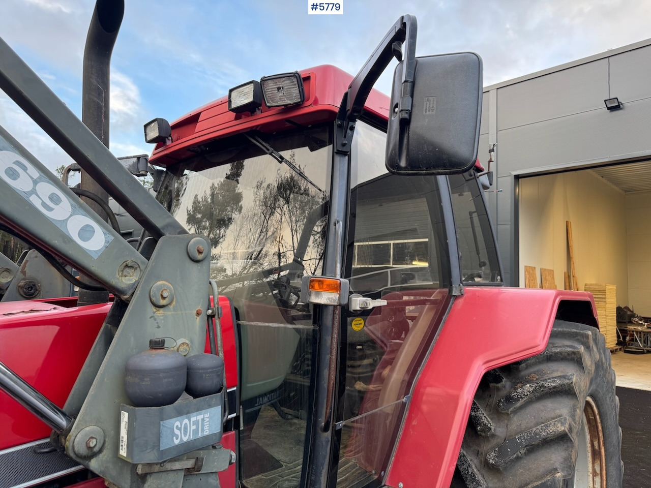 1995 Case IH 5150 Maxxum w/ front loader. - Traktor: slika 3 1995 Case IH 5150 Maxxum w/ front loader. - Traktor: slika 3