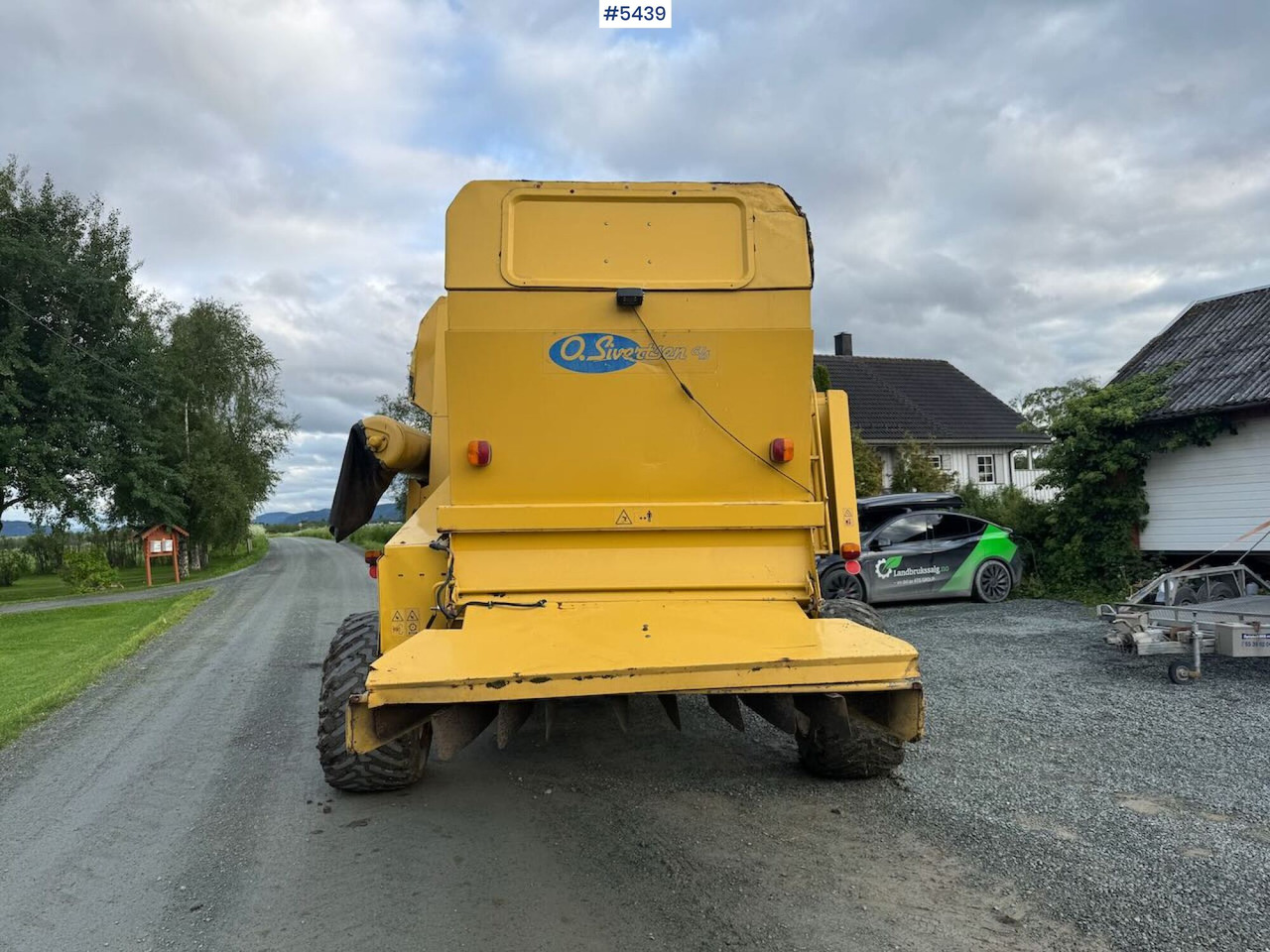 1995 New Holland TX65 m/ 20 fot skjærebord og henger - Kombinovani kombajn: slika 5 1995 New Holland TX65 m/ 20 fot skjærebord og henger - Kombinovani kombajn: slika 5