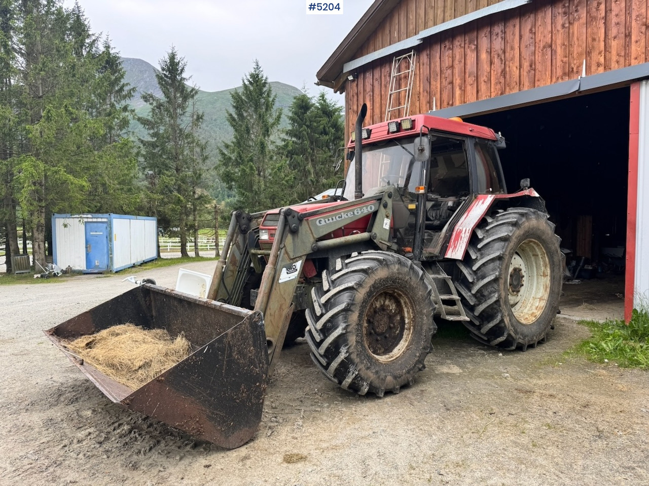 1996 Case International 5120 Maxxum - Traktor: slika 1 1996 Case International 5120 Maxxum - Traktor: slika 1