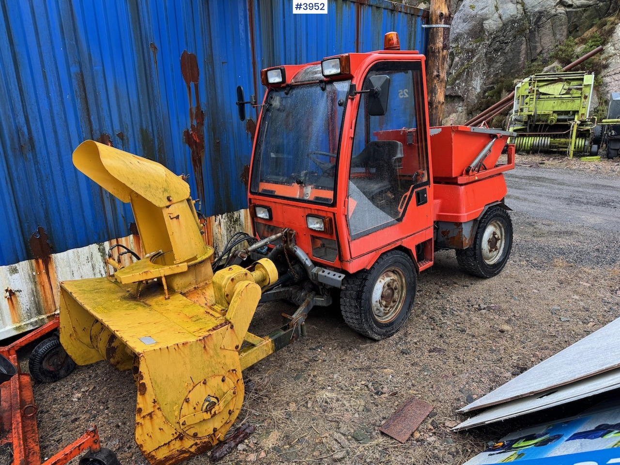 1996 Holder 240 with some equipment - Traktor: slika 2 1996 Holder 240 with some equipment - Traktor: slika 2