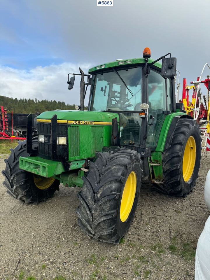 1996 John Deere 6400 4x4 w/ front loader. - Traktor: slika 5 1996 John Deere 6400 4x4 w/ front loader. - Traktor: slika 5