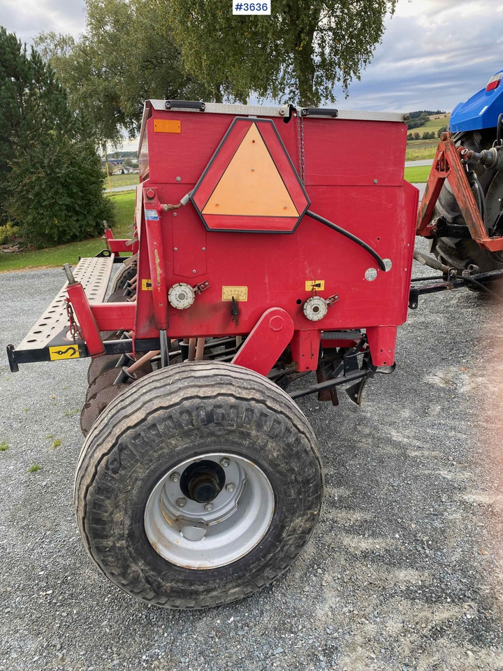 1997 Junkkari Simulta 2500 seed drill - Sejalica: slika 3 1997 Junkkari Simulta 2500 seed drill - Sejalica: slika 3