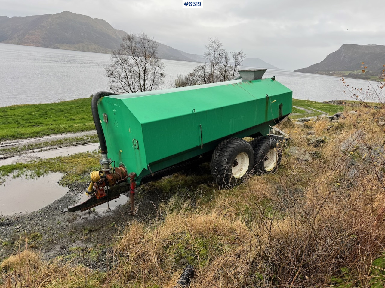 1997 Moi Guffen 15,000 liters w/ cannon. - Cisterna za osoku: slika 2 1997 Moi Guffen 15,000 liters w/ cannon. - Cisterna za osoku: slika 2