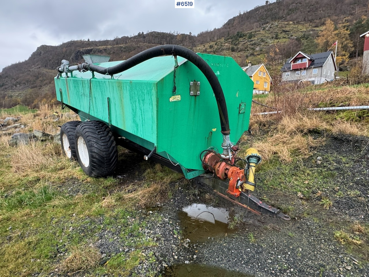 1997 Moi Guffen 15,000 liters w/ cannon. - Cisterna za osoku: slika 4 1997 Moi Guffen 15,000 liters w/ cannon. - Cisterna za osoku: slika 4