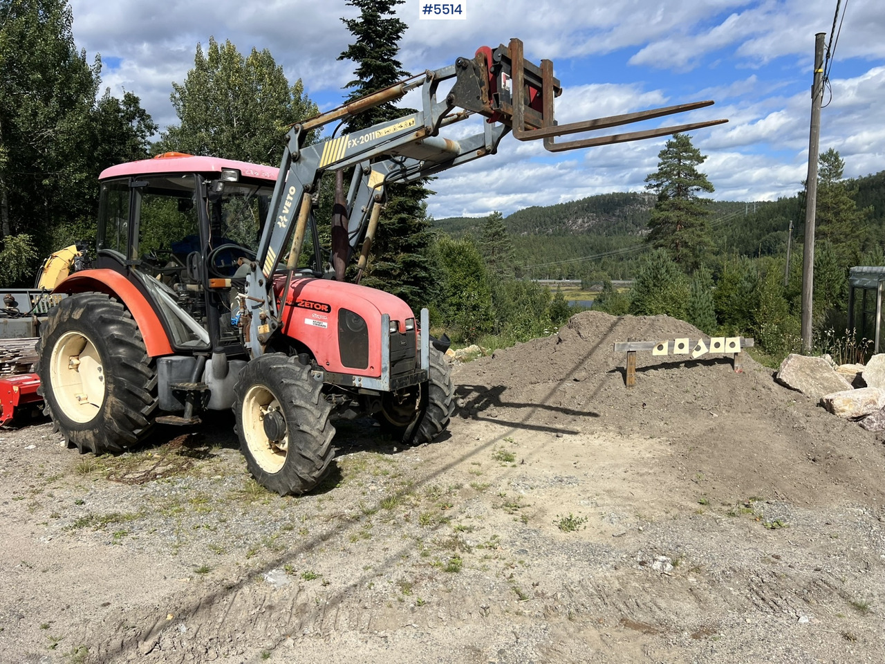 1998 Zetor 4341 super w/ front loader WATCH VIDEO - Traktor: slika 4 1998 Zetor 4341 super w/ front loader WATCH VIDEO - Traktor: slika 4