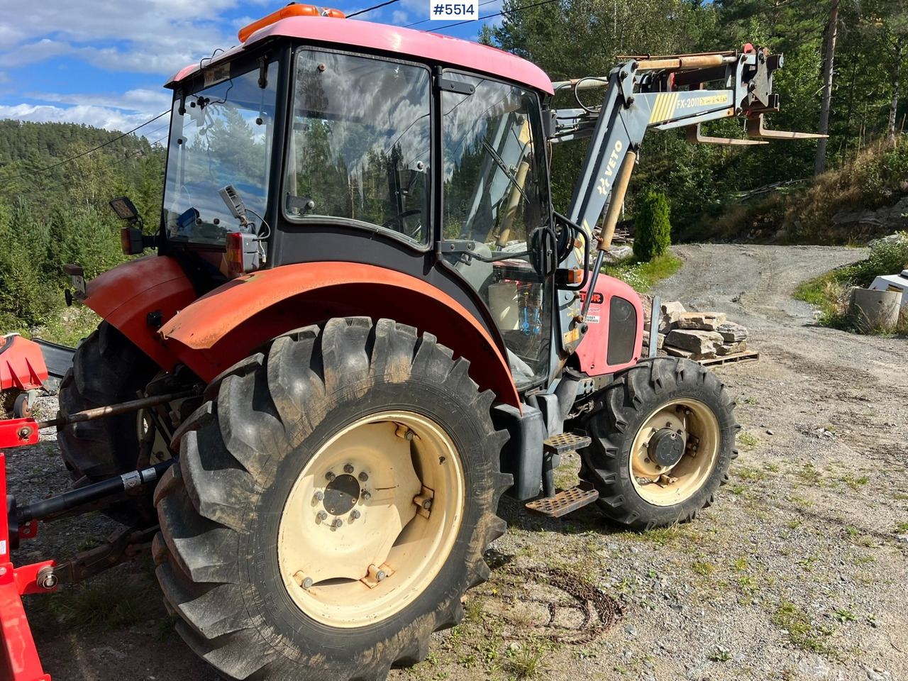 1998 Zetor 4341 super w/ front loader WATCH VIDEO - Traktor: slika 1 1998 Zetor 4341 super w/ front loader WATCH VIDEO - Traktor: slika 1