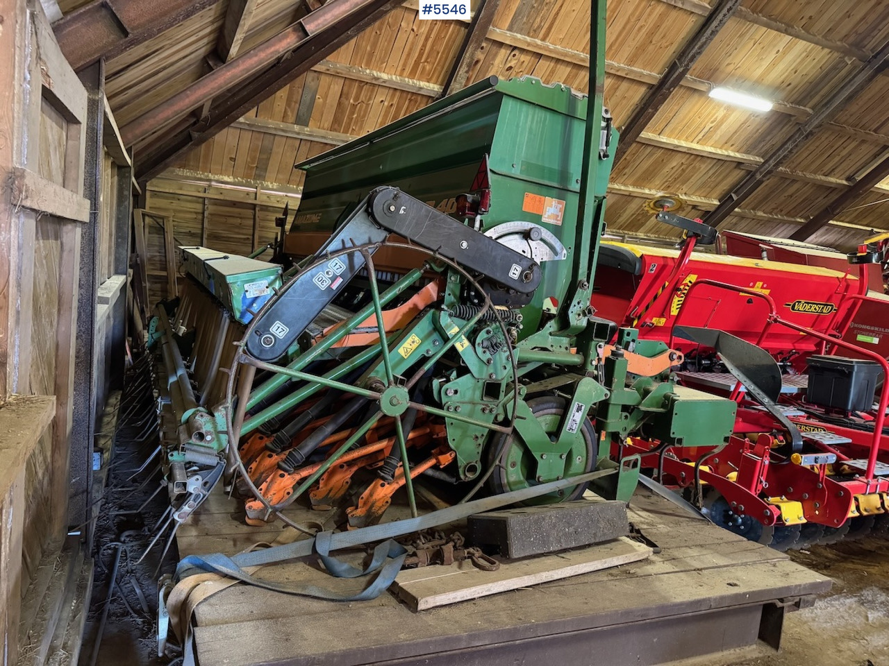 2002 Amazone VE 401 seed drill. - Sejalica: slika 3 2002 Amazone VE 401 seed drill. - Sejalica: slika 3