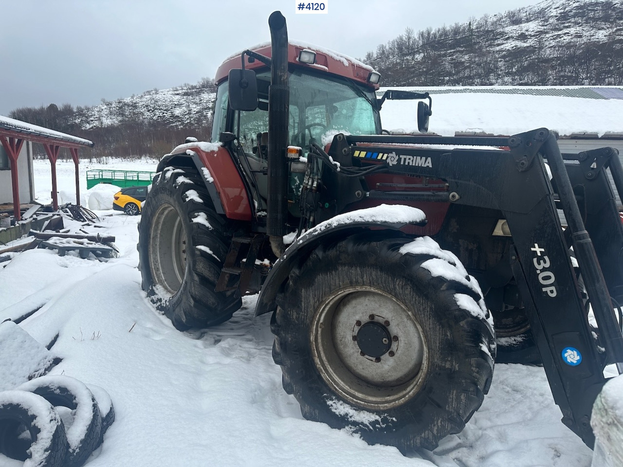 2002 CASE MX 135 MAXXUM 4x4 tractor with front loader. - Traktor: slika 4 2002 CASE MX 135 MAXXUM 4x4 tractor with front loader. - Traktor: slika 4