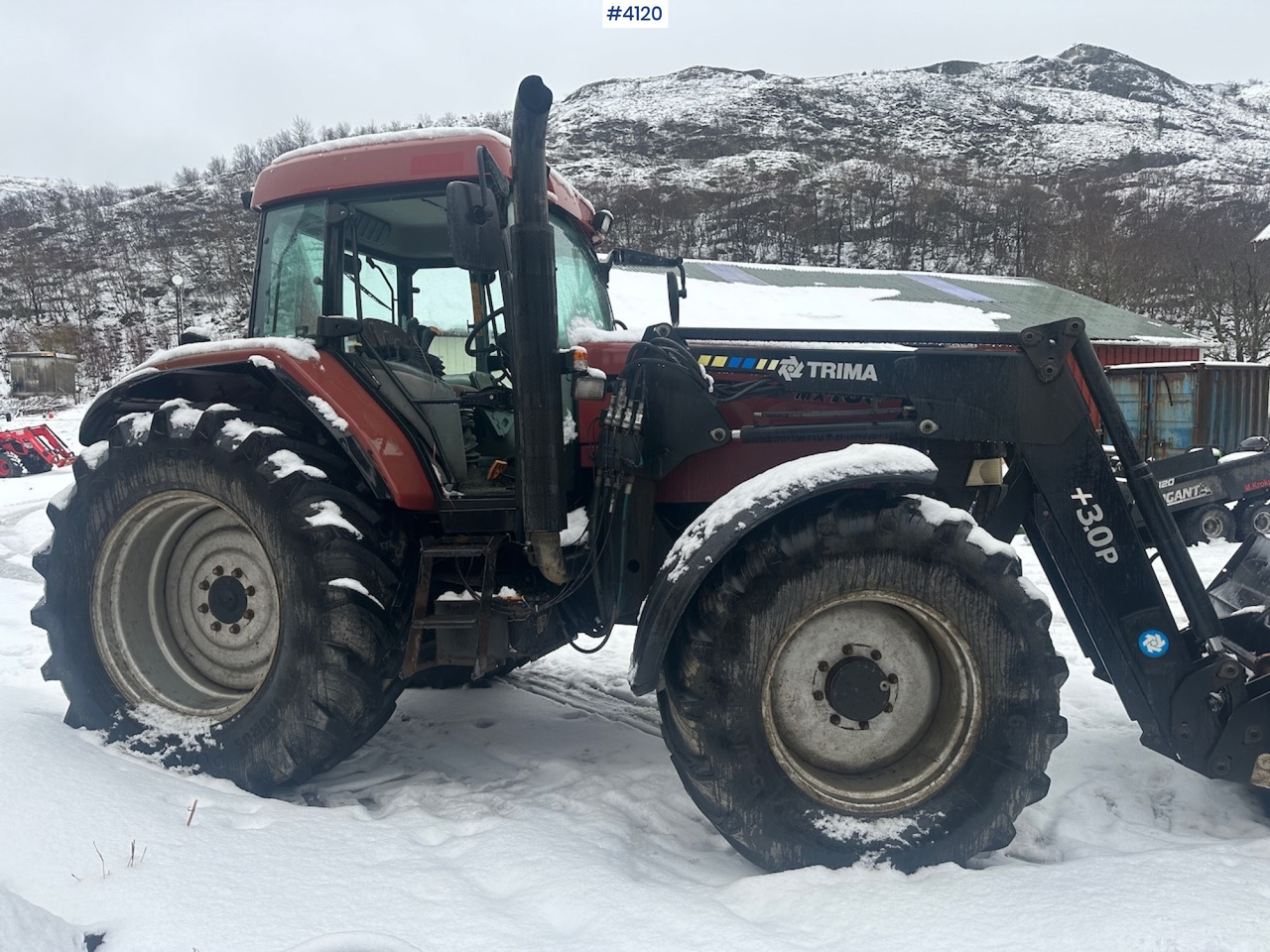 2002 CASE MX 135 MAXXUM 4x4 tractor with front loader. - Traktor: slika 1 2002 CASE MX 135 MAXXUM 4x4 tractor with front loader. - Traktor: slika 1