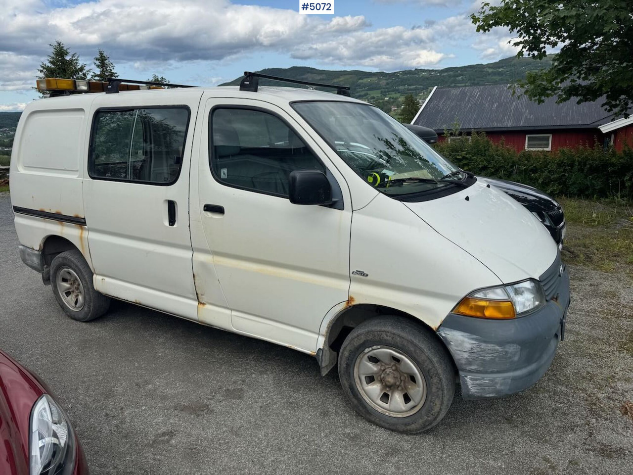 2003 Toyota Hiace 4wd - Furgon: slika 1 2003 Toyota Hiace 4wd - Furgon: slika 1