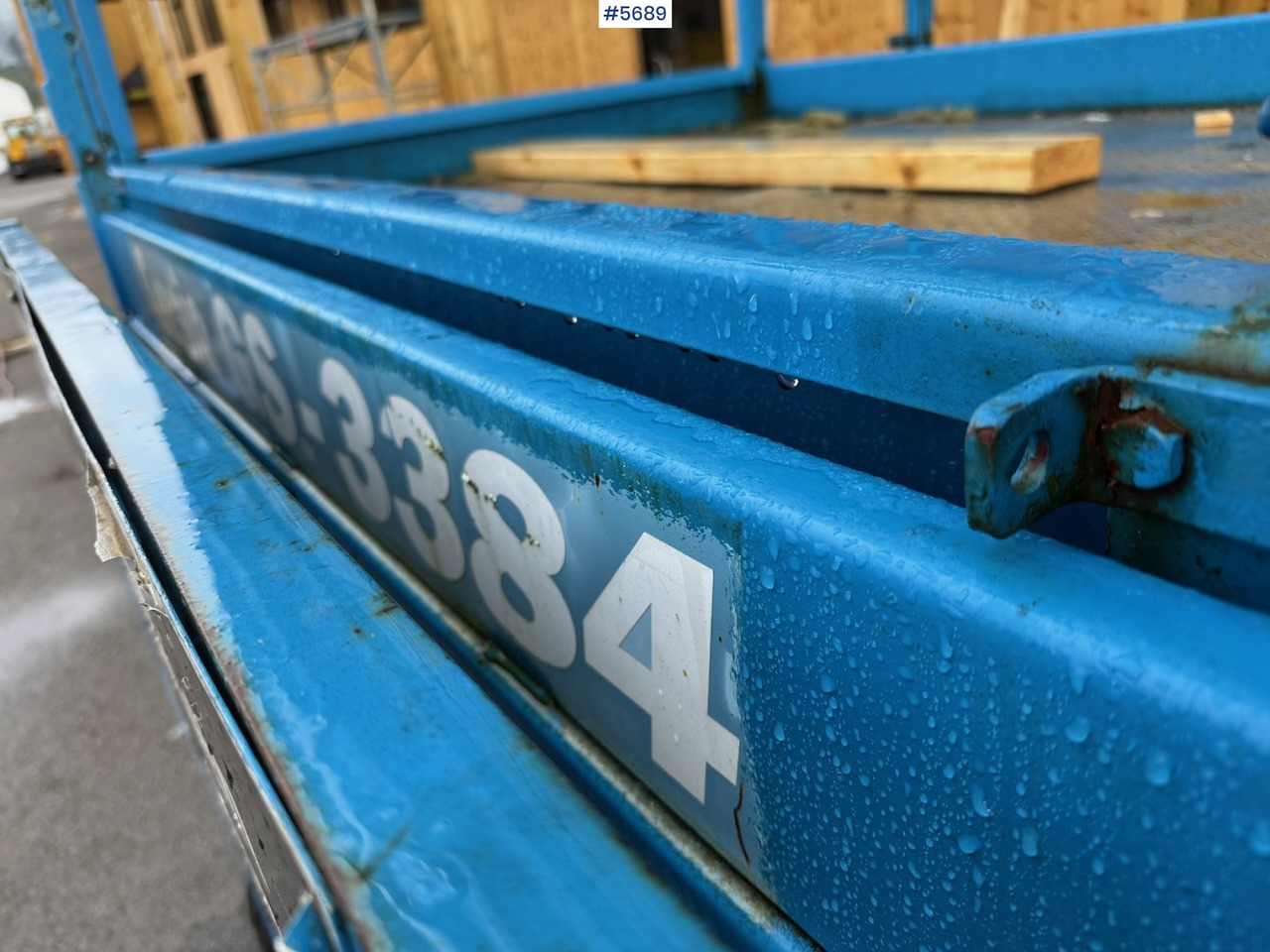 2005 Genie GS-3384 Scissor Lift - Lift u obliku makaza: slika 5 2005 Genie GS-3384 Scissor Lift - Lift u obliku makaza: slika 5