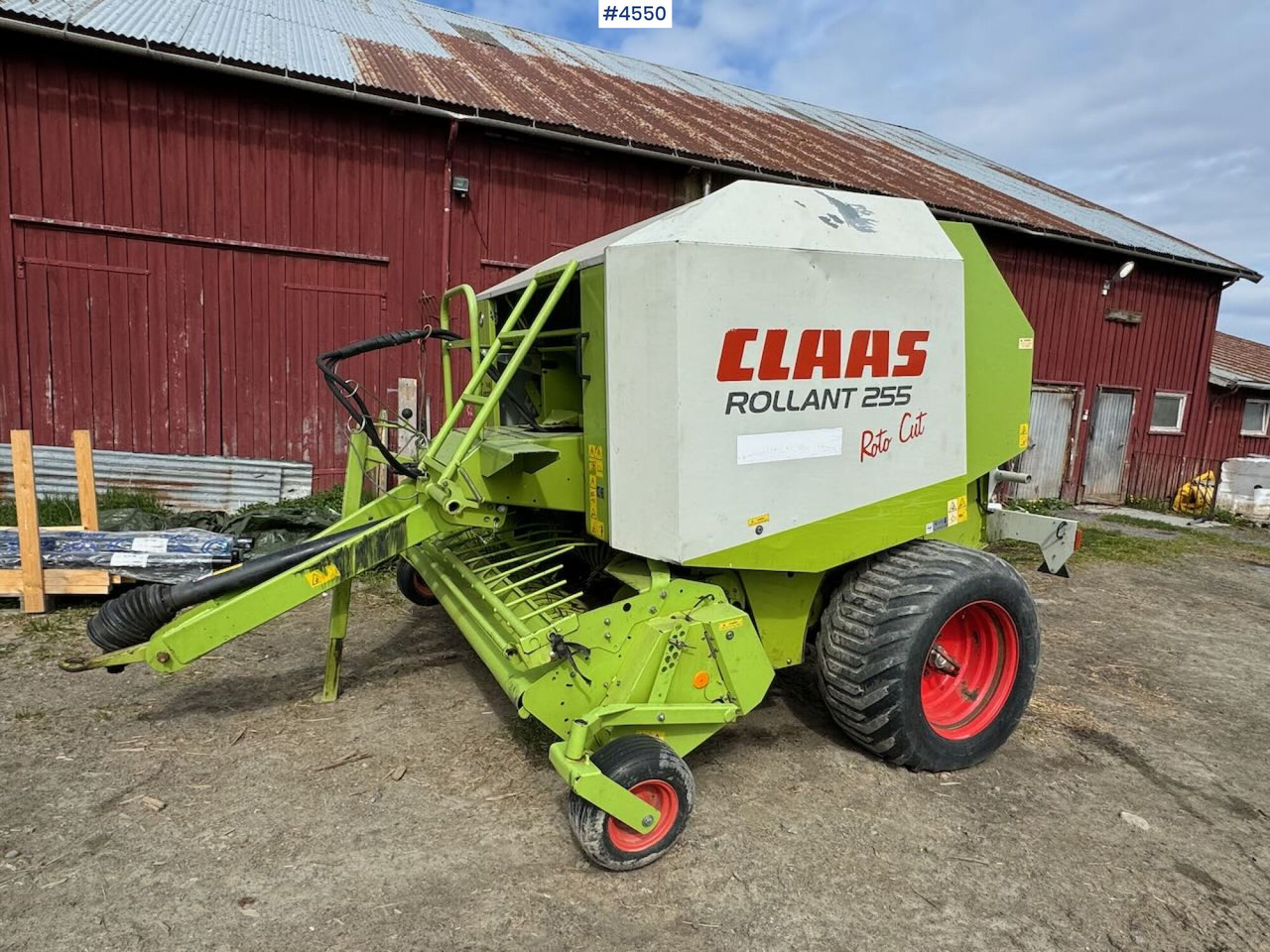 2007 Claas Rollant 225 Roto Cut - Oprema za prevrtanje i razlaganje: slika 2 2007 Claas Rollant 225 Roto Cut - Oprema za prevrtanje i razlaganje: slika 2
