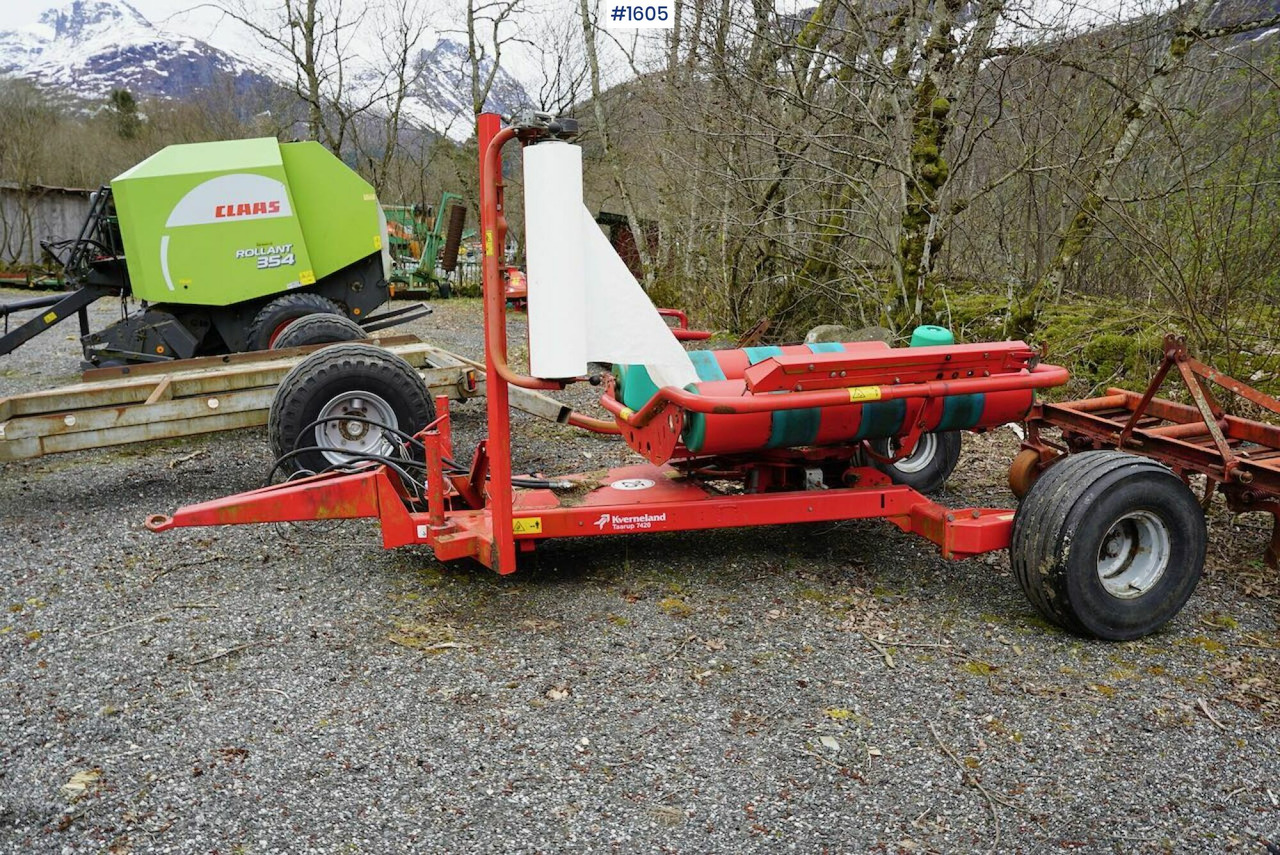 2009 Kverneland Taarup 7420 Round bale packs - Oprema za prevrtanje i razlaganje: slika 2 2009 Kverneland Taarup 7420 Round bale packs - Oprema za prevrtanje i razlaganje: slika 2