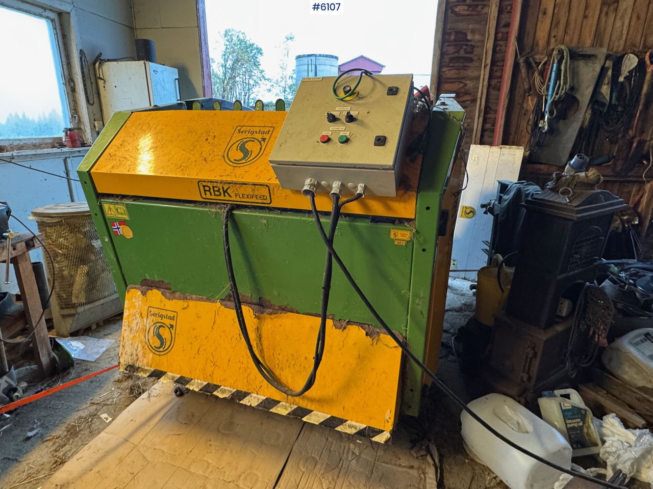 2009 Serigstad RBK Flexifeed round bale cutter - Oprema za prevrtanje i razlaganje: slika 2 2009 Serigstad RBK Flexifeed round bale cutter - Oprema za prevrtanje i razlaganje: slika 2