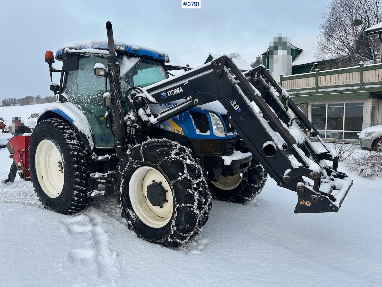 2010 New Holland T6040 4x4 plow rigged tractor w/ Trima +3.0p front loader, brand new chains, snow bucket and Westbjørn snow blower. WATCH VIDEO. - Traktor: slika 1 2010 New Holland T6040 4x4 plow rigged tractor w/ Trima +3.0p front loader, brand new chains, snow bucket and Westbjørn snow blower. WATCH VIDEO. - Traktor: slika 1