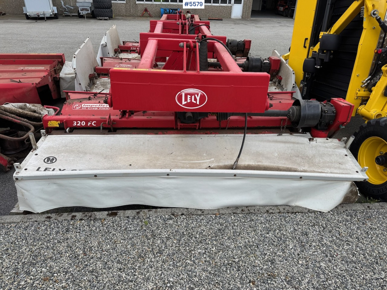 2011 Lely Splendimo 320 FC - Oprema za prevrtanje i razlaganje: slika 2 2011 Lely Splendimo 320 FC - Oprema za prevrtanje i razlaganje: slika 2