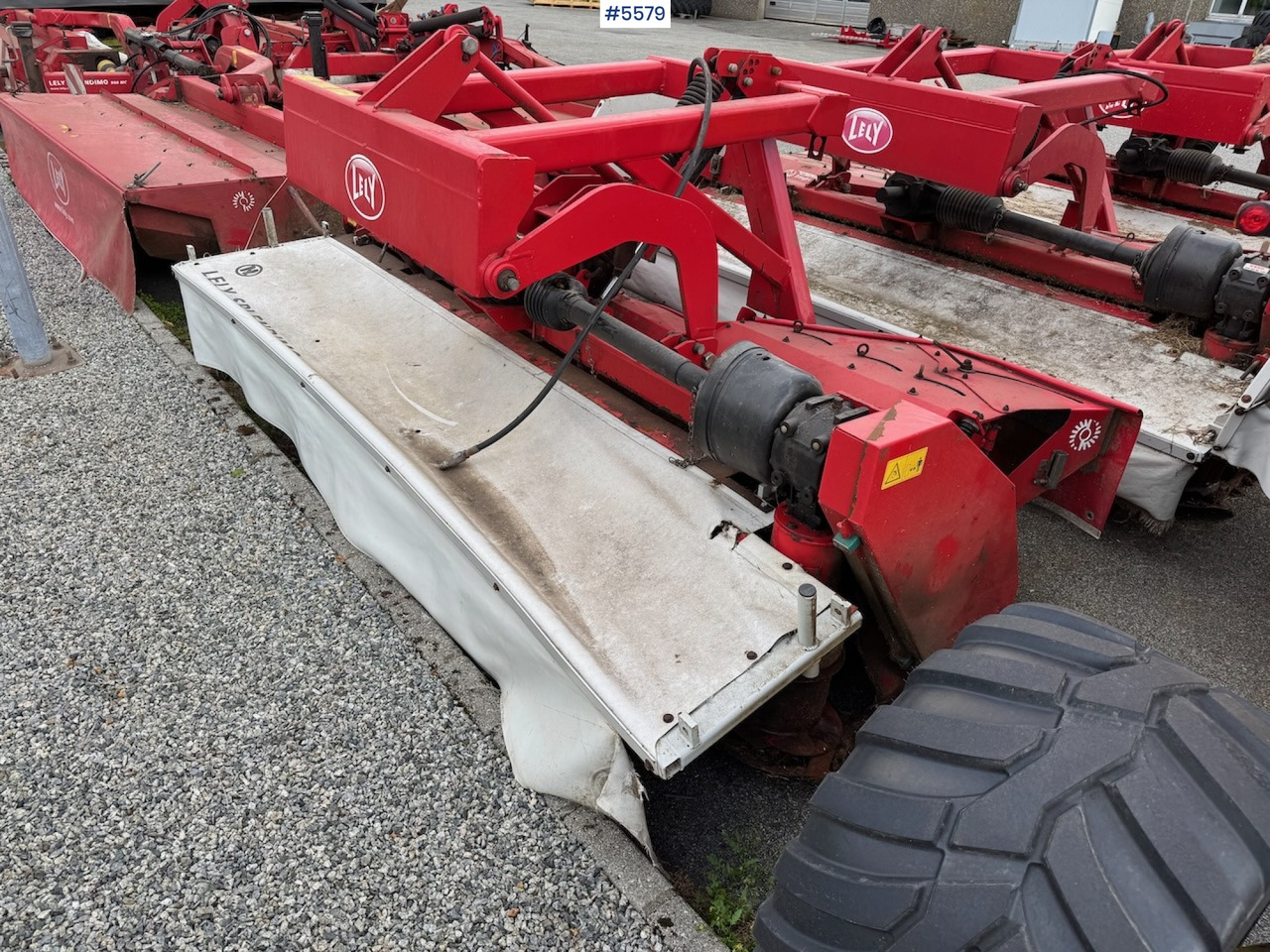 2011 Lely Splendimo 320 FC - Oprema za prevrtanje i razlaganje: slika 3 2011 Lely Splendimo 320 FC - Oprema za prevrtanje i razlaganje: slika 3