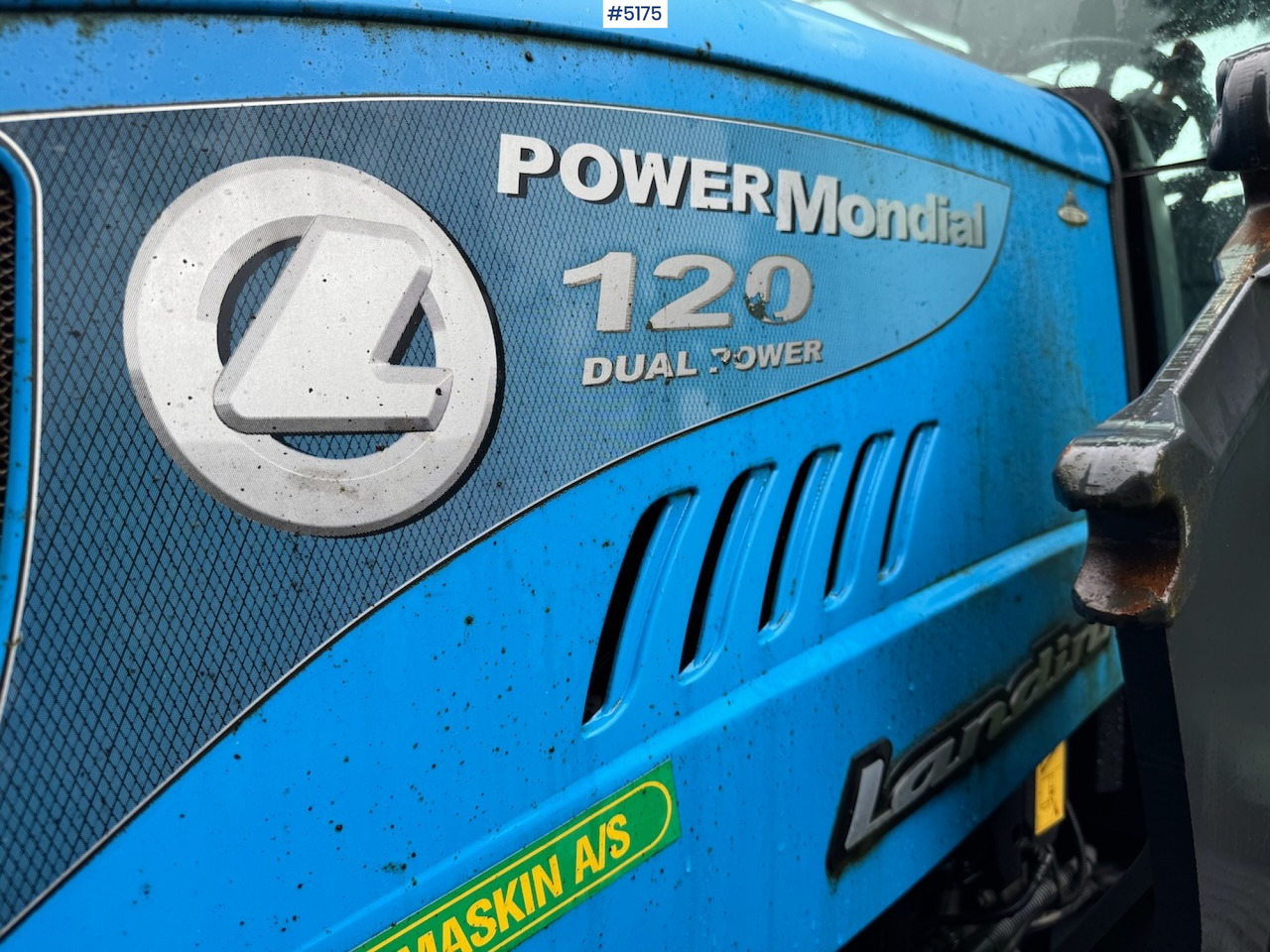 2013 Landini Powermondial 120 w/front loader and some equipment. Low hours! - Traktor: slika 3 2013 Landini Powermondial 120 w/front loader and some equipment. Low hours! - Traktor: slika 3