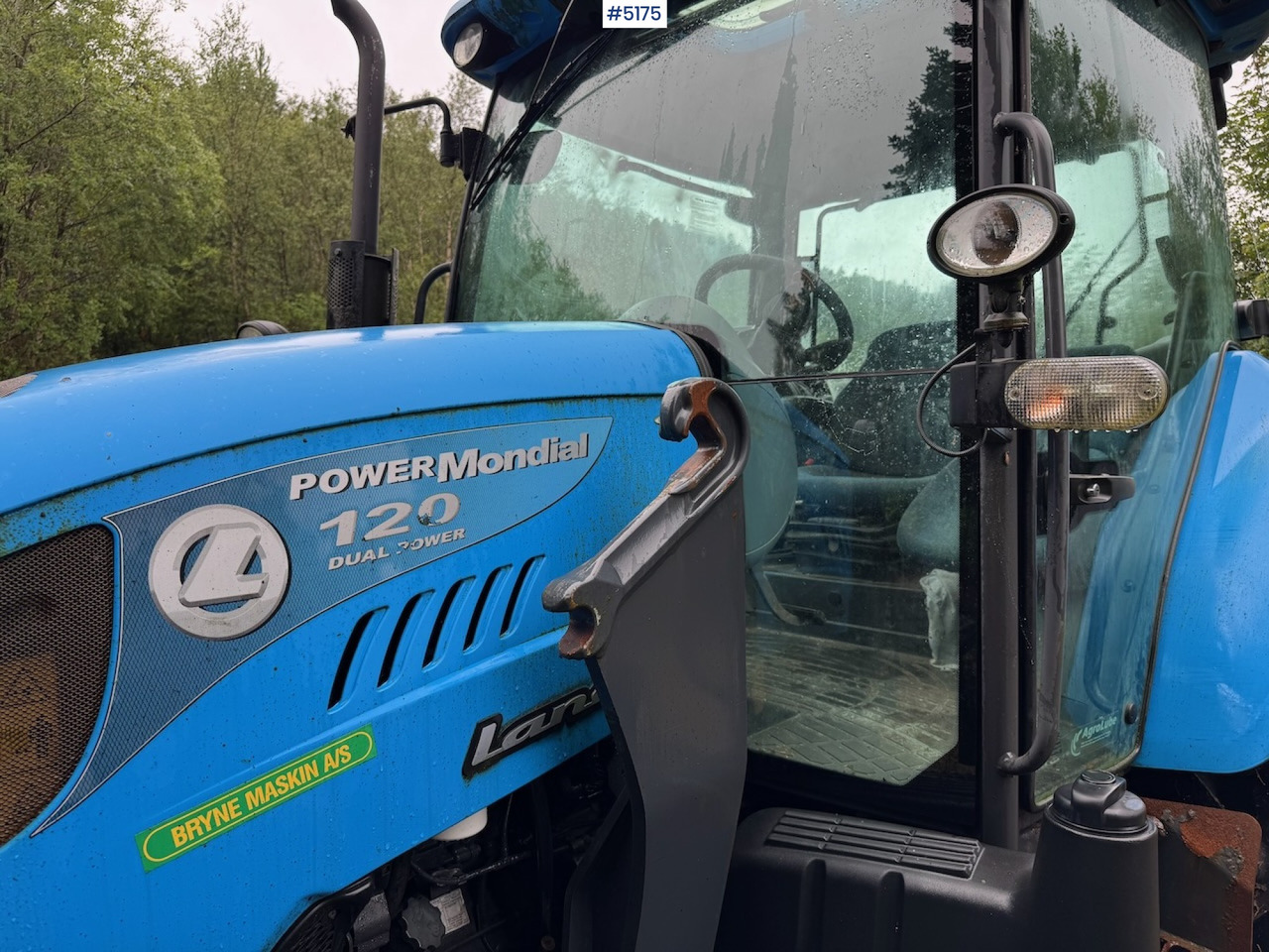 2013 Landini Powermondial 120 w/front loader and some equipment. Low hours! - Traktor: slika 2 2013 Landini Powermondial 120 w/front loader and some equipment. Low hours! - Traktor: slika 2