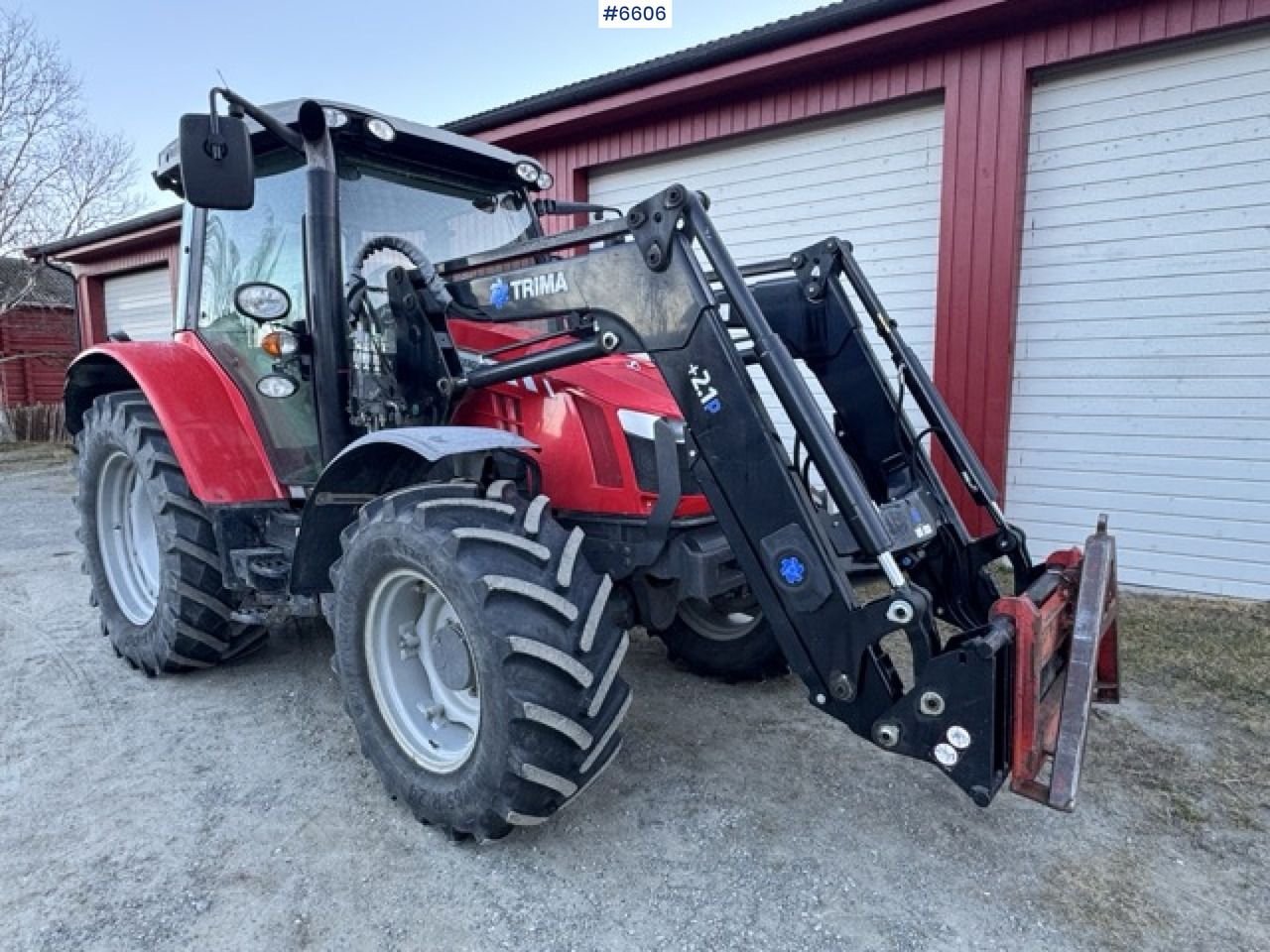 2013 Massey Ferguson 5610 Dyna-4 with front loader. SEE VIDEO! - Traktor: slika 5 2013 Massey Ferguson 5610 Dyna-4 with front loader. SEE VIDEO! - Traktor: slika 5