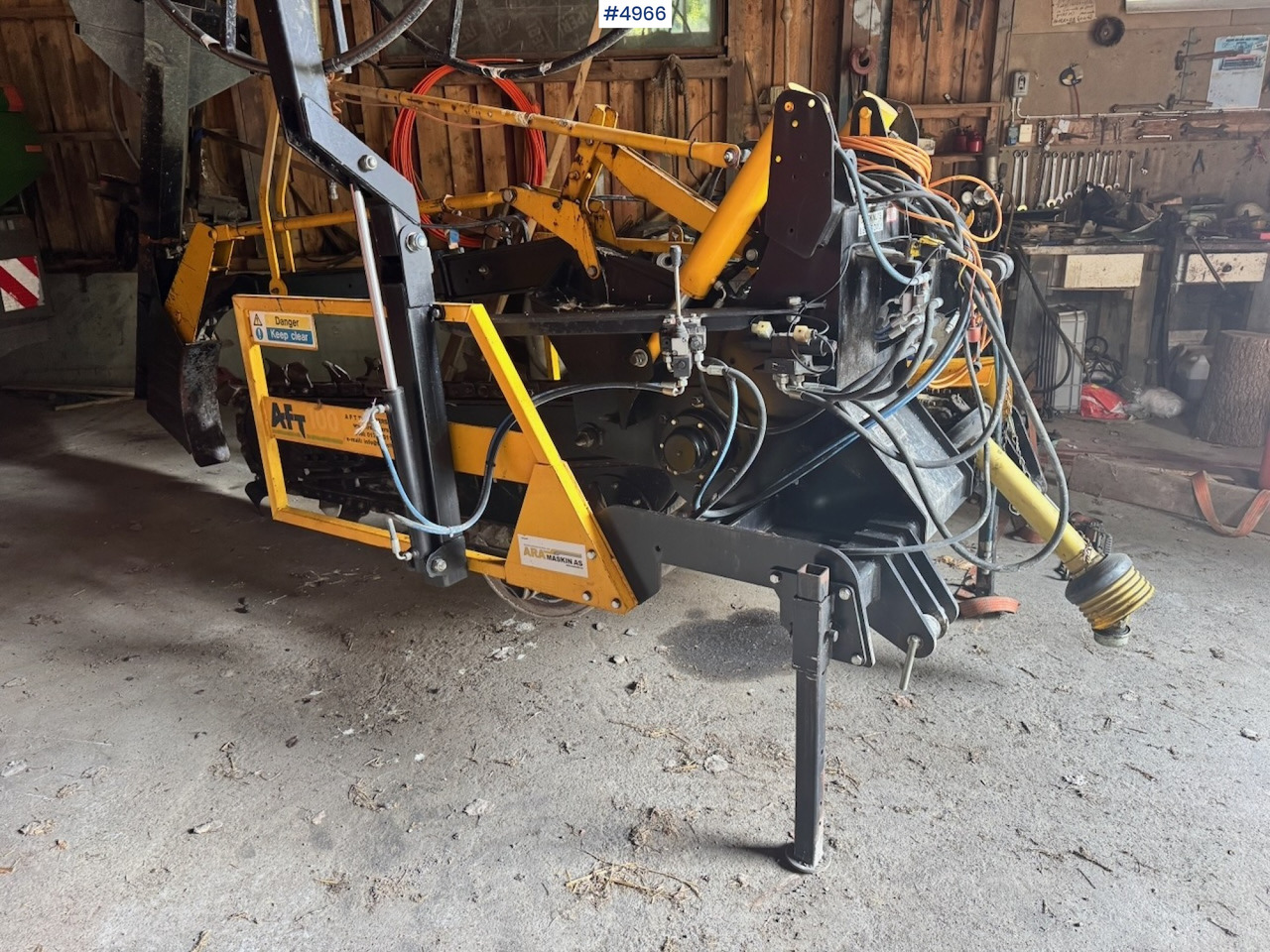 2014 AFT100 Chain Trencher - Oprema za obradu zemljišta: slika 4 2014 AFT100 Chain Trencher - Oprema za obradu zemljišta: slika 4
