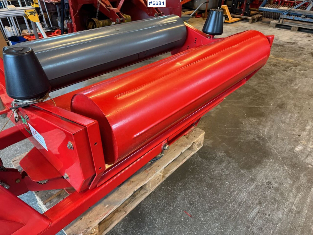 2014 Unia Famarol Fala L2 - Oprema za prevrtanje i razlaganje: slika 4 2014 Unia Famarol Fala L2 - Oprema za prevrtanje i razlaganje: slika 4