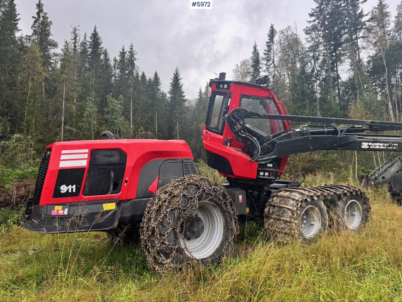 2015 Komatsu 911-6 Harvester with newer head. - Kombajn za šumarstvo: slika 3 2015 Komatsu 911-6 Harvester with newer head. - Kombajn za šumarstvo: slika 3