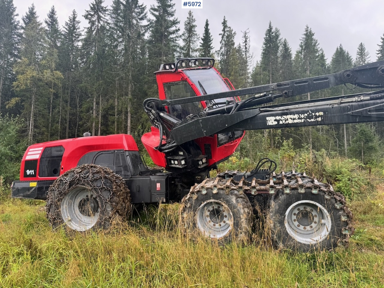 2015 Komatsu 911-6 Harvester with newer head. - Kombajn za šumarstvo: slika 2 2015 Komatsu 911-6 Harvester with newer head. - Kombajn za šumarstvo: slika 2
