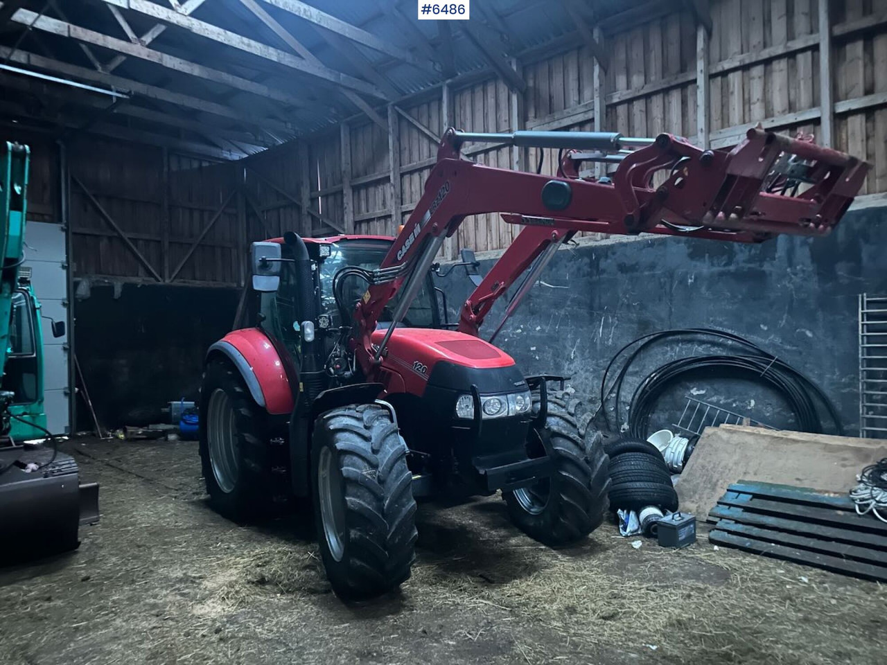 2018 CASE IH LUXXUM 120 4x4 tractor with front loader. - Traktor: slika 1 2018 CASE IH LUXXUM 120 4x4 tractor with front loader. - Traktor: slika 1