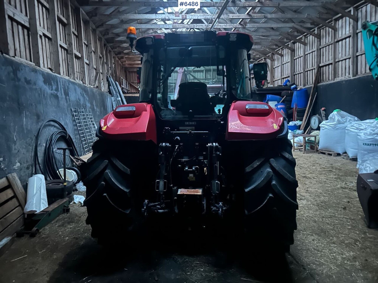 2018 CASE IH LUXXUM 120 4x4 tractor with front loader. - Traktor: slika 3 2018 CASE IH LUXXUM 120 4x4 tractor with front loader. - Traktor: slika 3