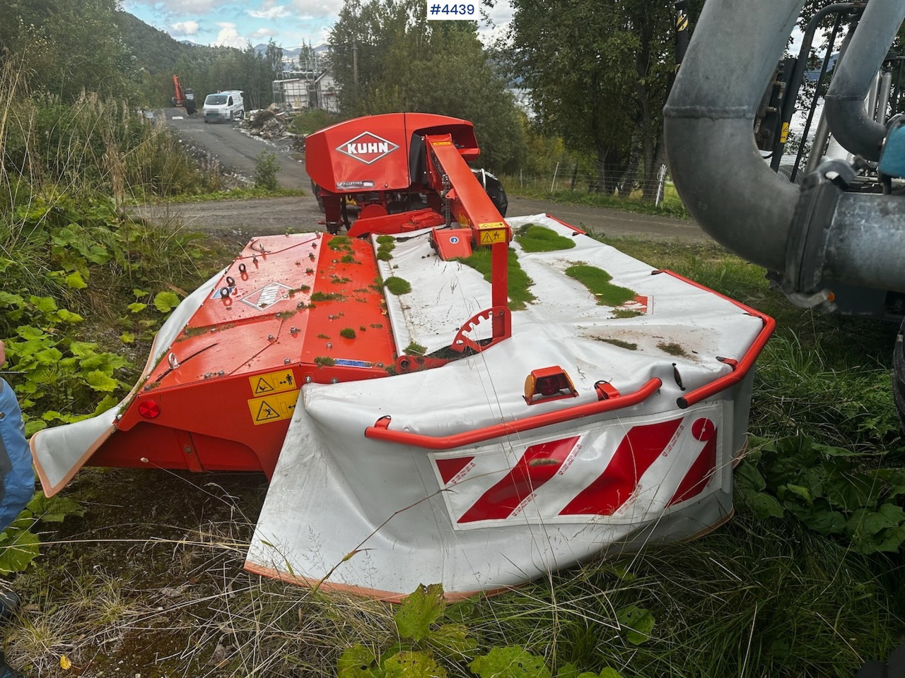 2018 Kuhn FC 284 D mower - Oprema za prevrtanje i razlaganje: slika 3 2018 Kuhn FC 284 D mower - Oprema za prevrtanje i razlaganje: slika 3