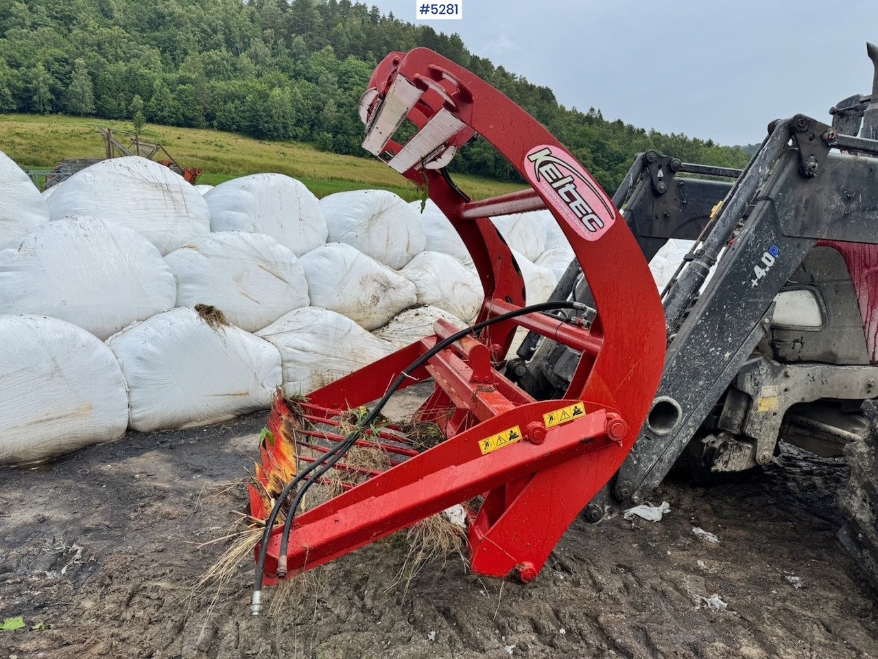 2020 Keltec Round Bale Splitter - Oprema za prevrtanje i razlaganje: slika 1 2020 Keltec Round Bale Splitter - Oprema za prevrtanje i razlaganje: slika 1