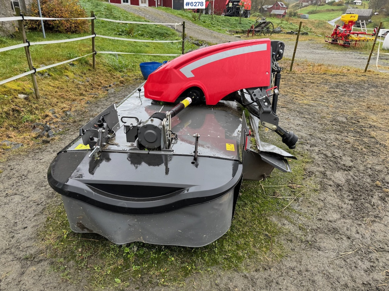 2023 Massey Ferguson DM 316 FP-KC Front Mower - Oprema za prevrtanje i razlaganje: slika 5 2023 Massey Ferguson DM 316 FP-KC Front Mower - Oprema za prevrtanje i razlaganje: slika 5