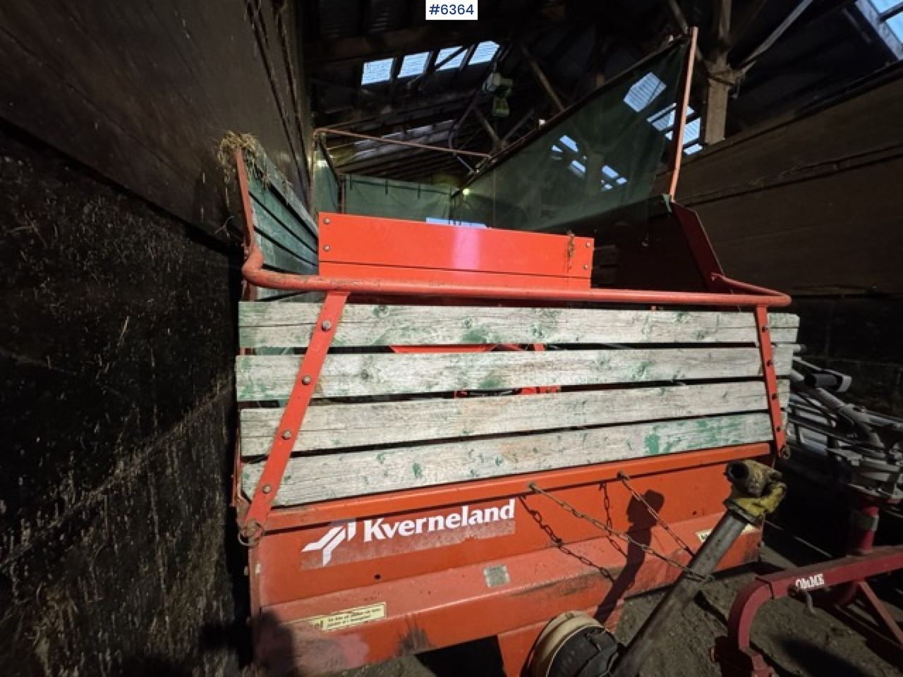 Approx. 1990 Kverneland UN7000 unloading wagon - Oprema za prevrtanje i razlaganje: slika 5 Approx. 1990 Kverneland UN7000 unloading wagon - Oprema za prevrtanje i razlaganje: slika 5