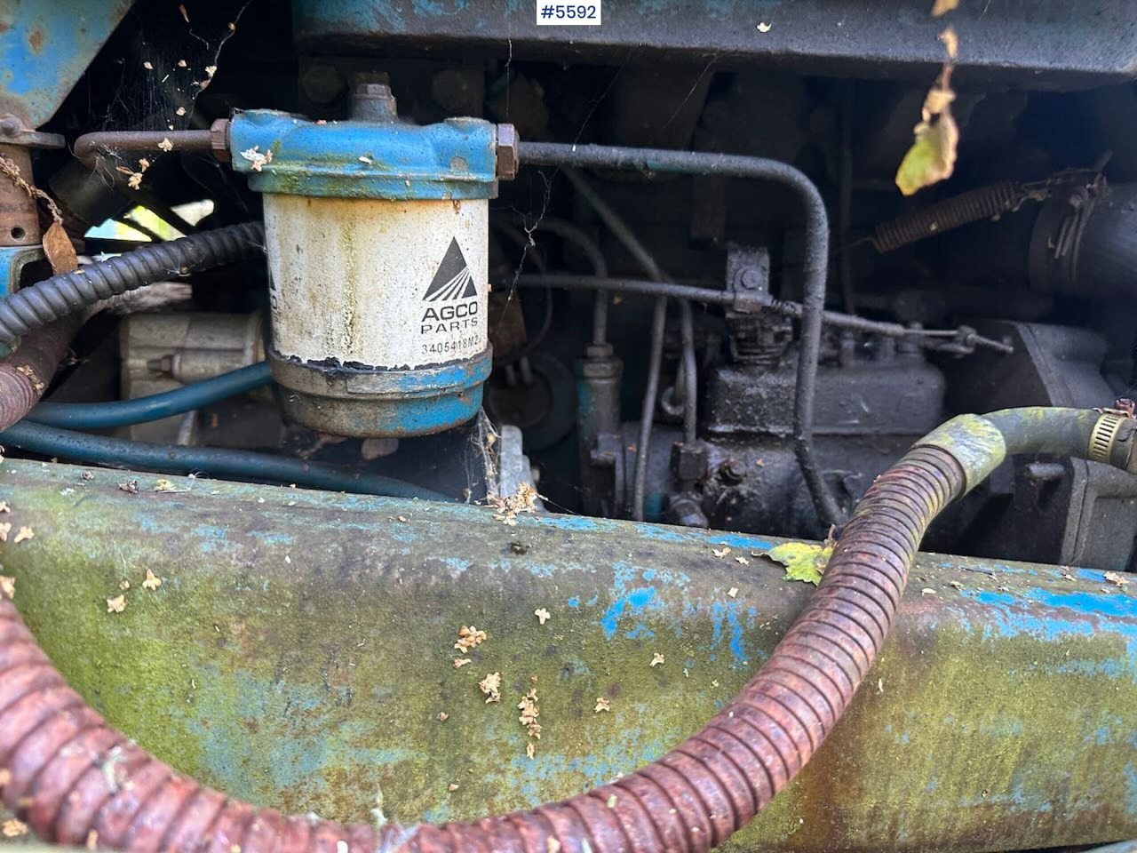 Circa 1974 Ford 4000 tractor w/ front loader and excavator. REP.OBJECT - Traktor: slika 4 Circa 1974 Ford 4000 tractor w/ front loader and excavator. REP.OBJECT - Traktor: slika 4