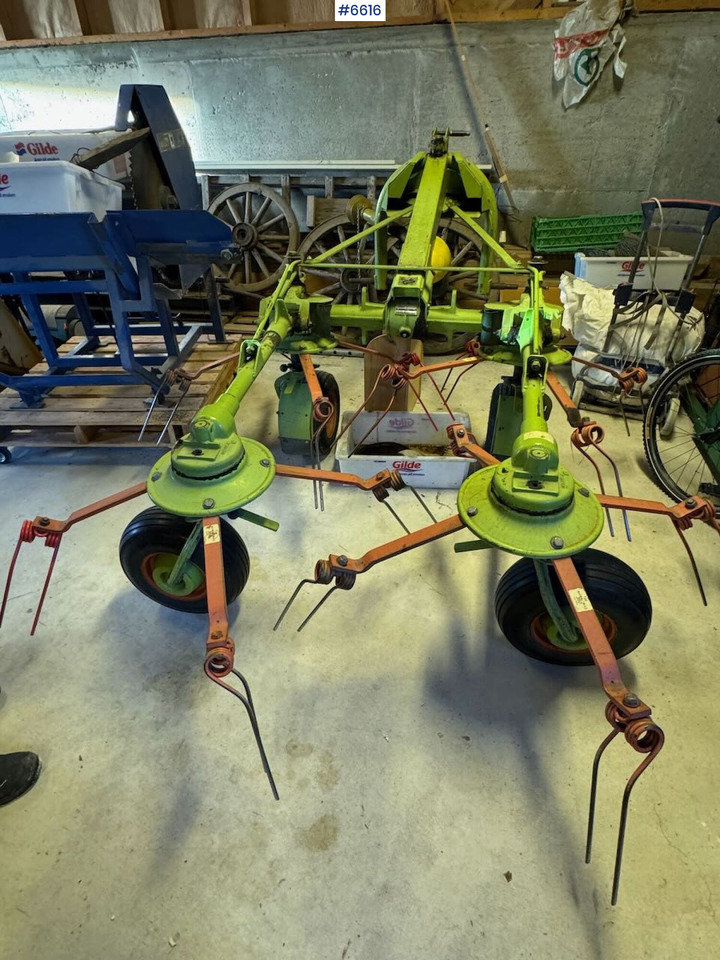 Claas WAS 360 Spreader disc - Oprema za prevrtanje i razlaganje: slika 3 Claas WAS 360 Spreader disc - Oprema za prevrtanje i razlaganje: slika 3