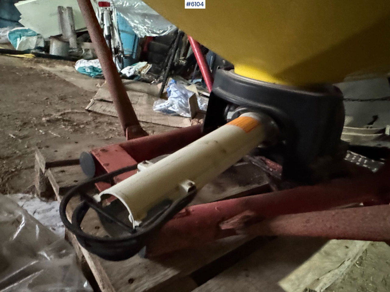 Rasipač veštačkog đubriva Cosmo PDHV 800 Pendulum diffuser: slika 17